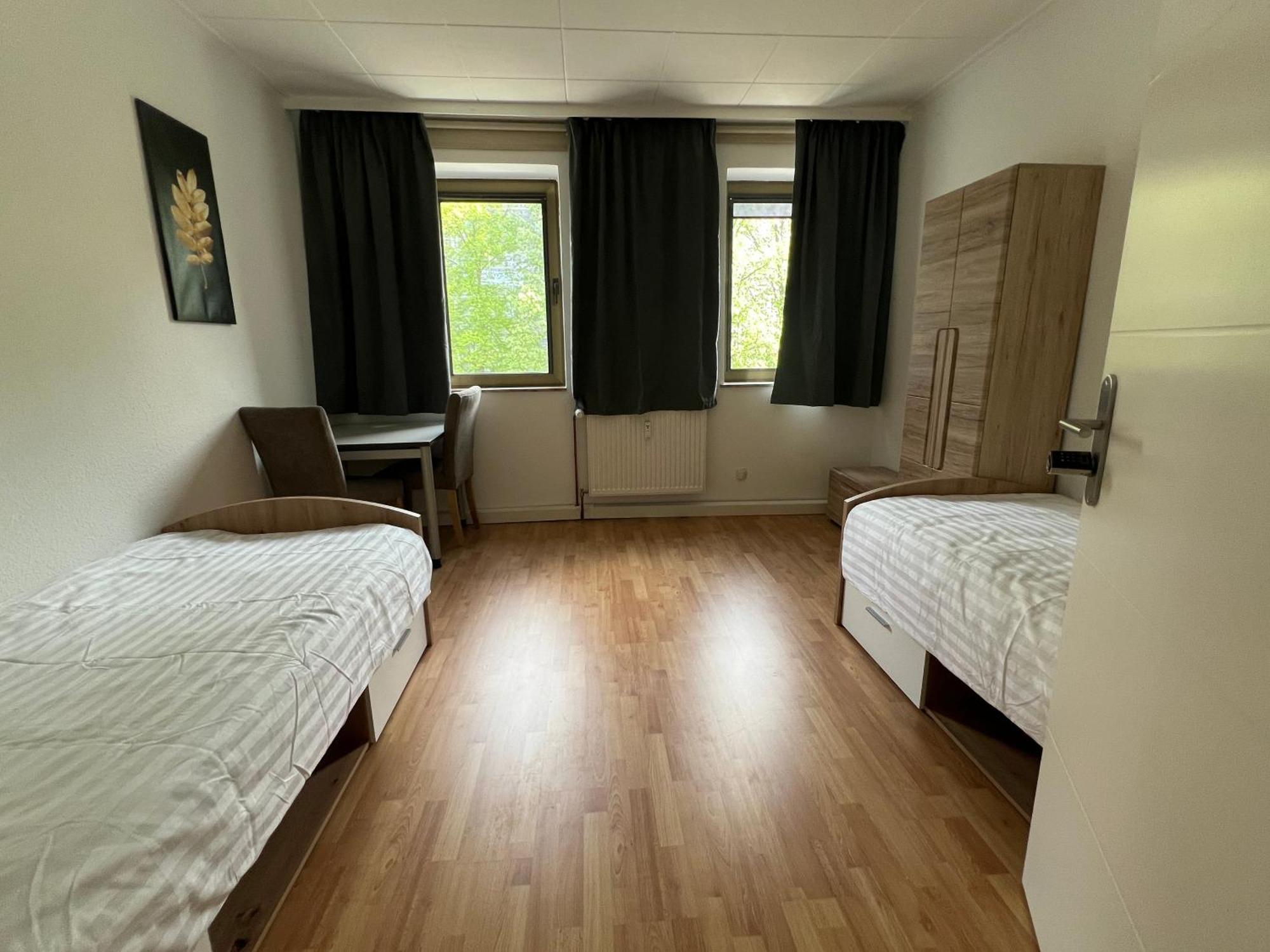 Bequemes Zimmer In Moderner Unterkunft My Pension Duisburg Bagian luar foto